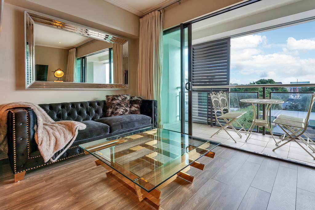 Cbd Viaduct Harbour Resort Auckland Exteriör bild