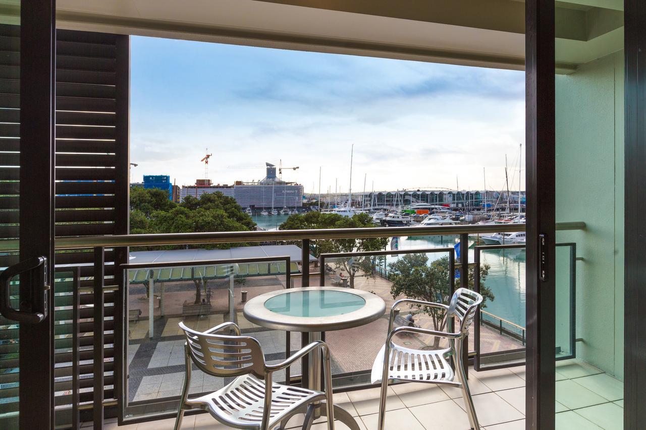 Cbd Viaduct Harbour Resort Auckland Exteriör bild