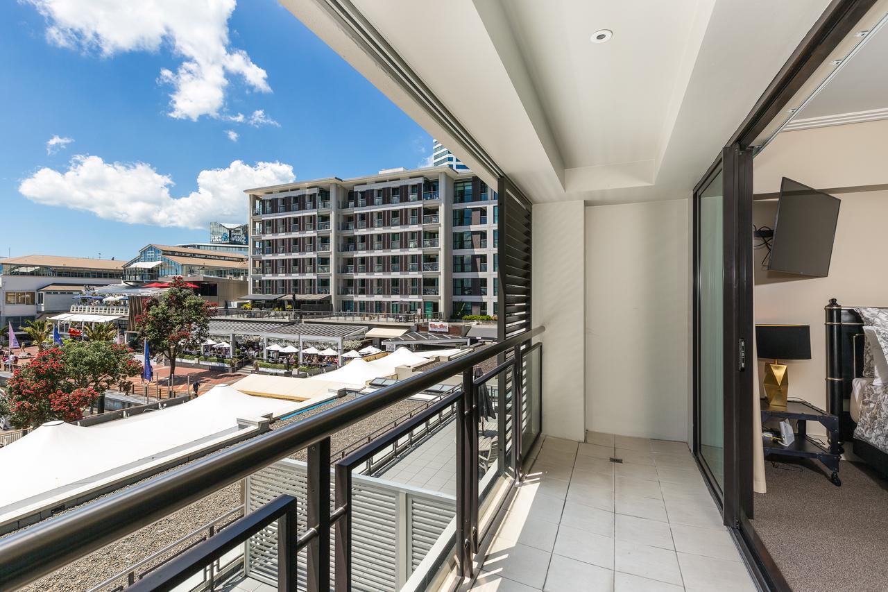Cbd Viaduct Harbour Resort Auckland Exteriör bild